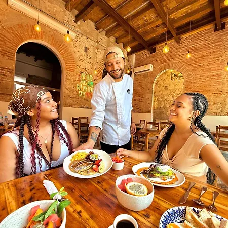 Masaya Hostal *