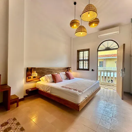 Masaya Hostal *