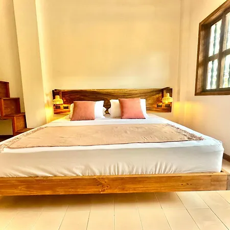 Masaya Hostal *